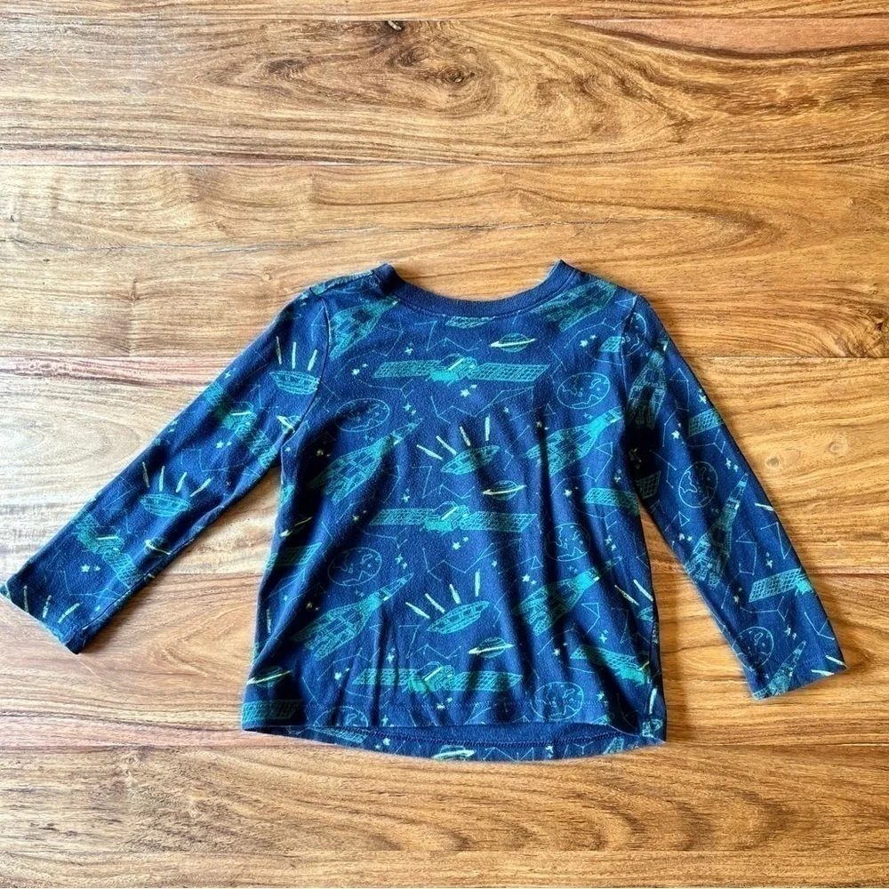 Old Navy Outer Space & Dinosaur Aliens Long Sleeve T-Shirt x2 Bundle